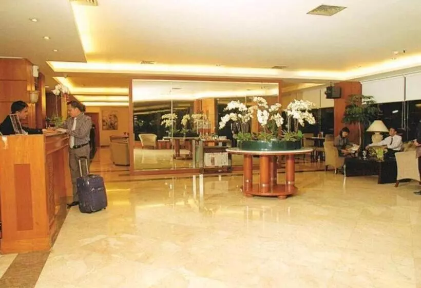 Fotos del hotel Grand Cemara:  4