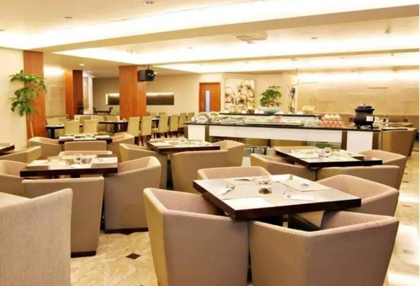 Fotos del hotel Grand Cemara:  13