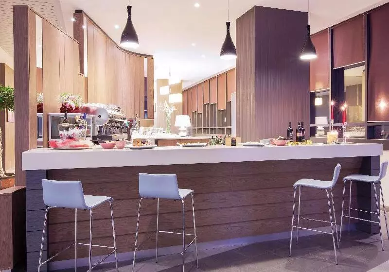 Fotos del hotel Ibis Styles Roma Eur:  9