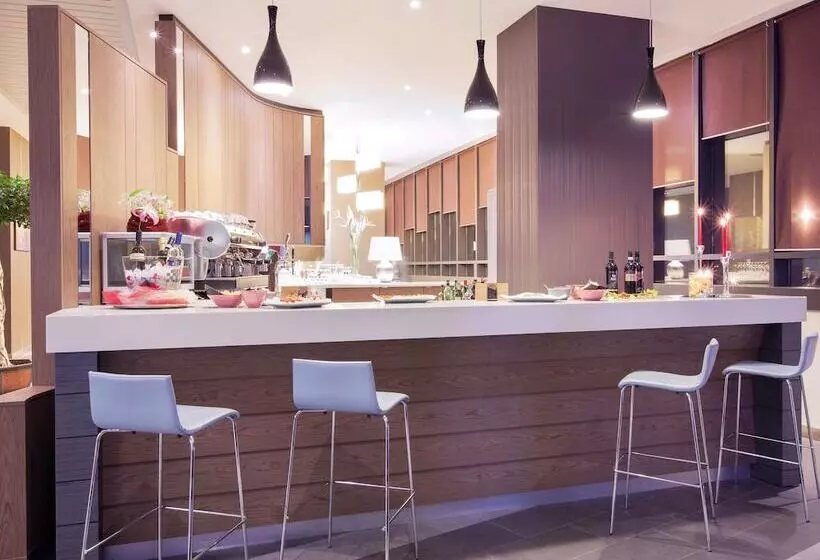 Fotos del hotel Ibis Styles Roma Eur:  5