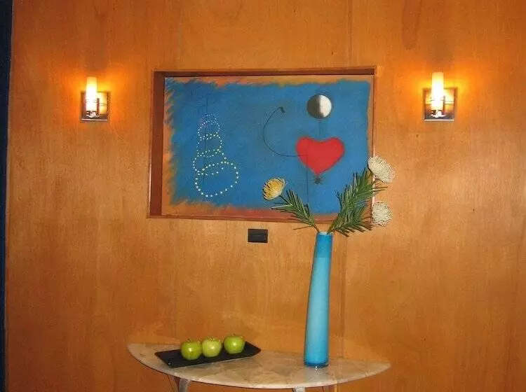 Fotos del hotel Suites Contempo:  5