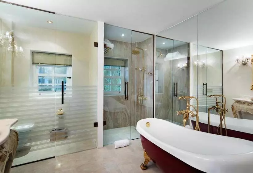 Fotos del hotel Elegance East:  15