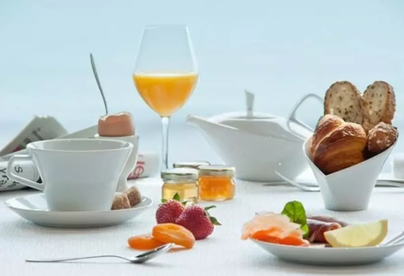 Fotos del hotel Hôtel Le Nouveau Monde:  19