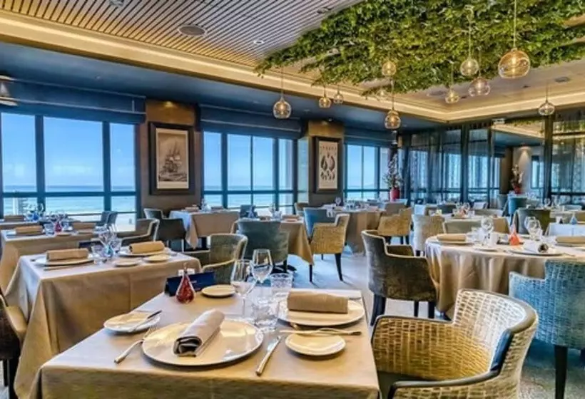 Fotos del hotel Hôtel Le Nouveau Monde:  16