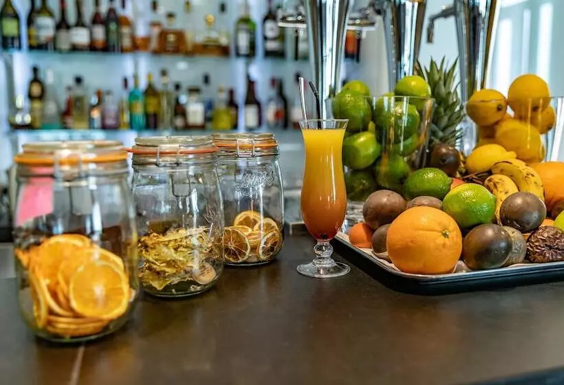 Fotos del hotel Hôtel Le Nouveau Monde:  25