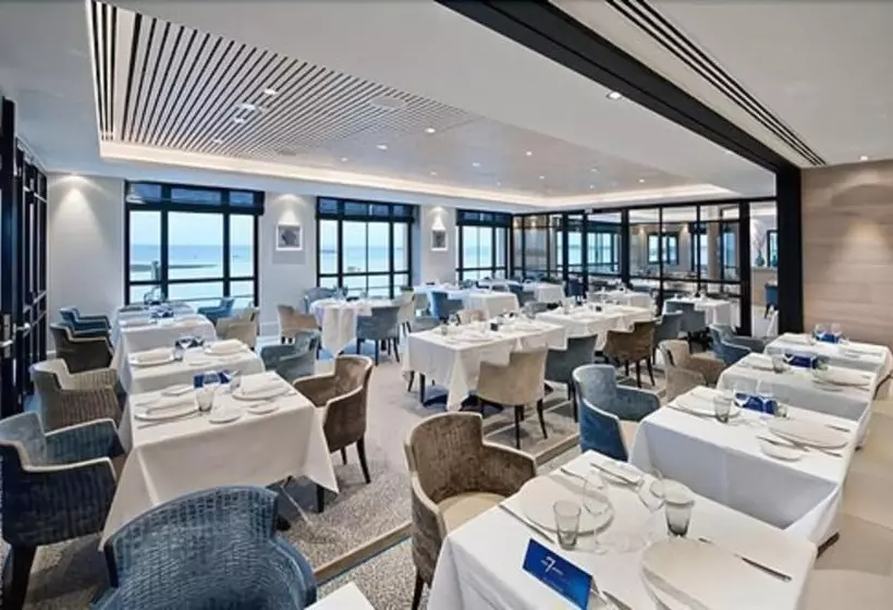 Fotos del hotel Hôtel Le Nouveau Monde:  5