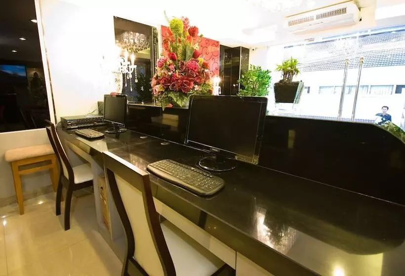 Fotos del hotel Richly Villa:  25