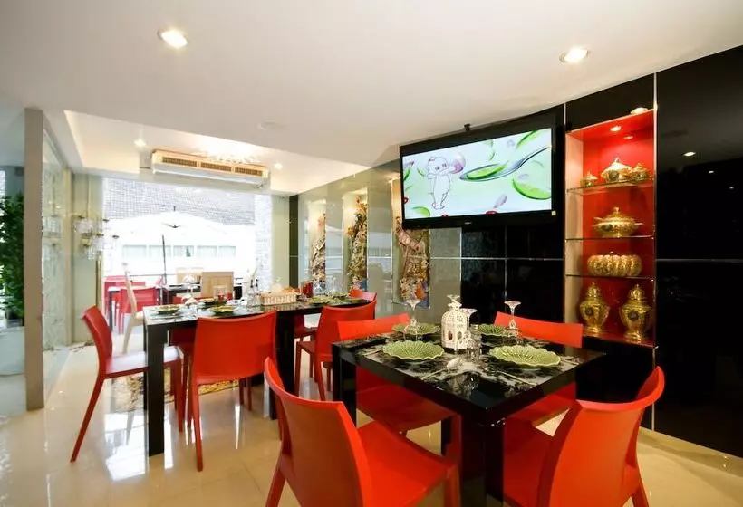 Fotos del hotel Richly Villa:  3