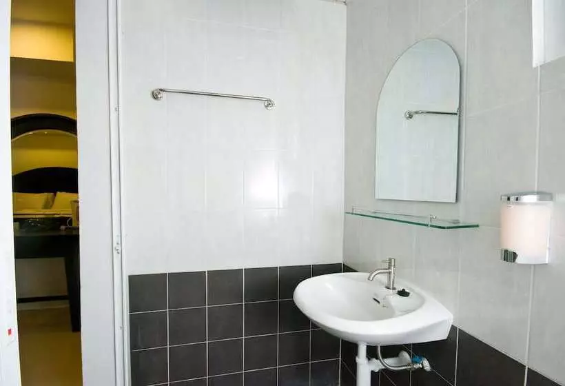 Fotos del hotel Richly Villa:  18