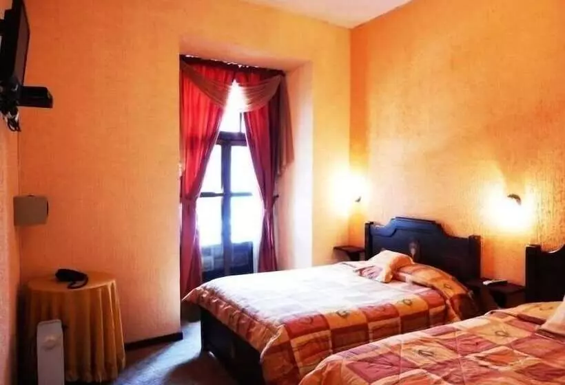 Fotos del hotel Catedral Internacional:  18