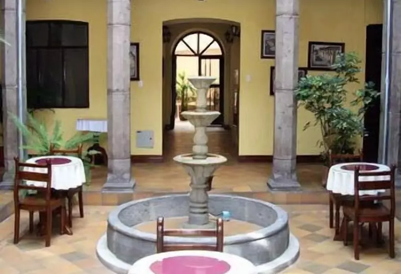 Fotos del hotel Catedral Internacional:  4