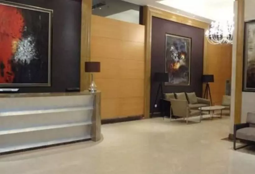 Fotos del hotel Dan Executive Apartment:  2