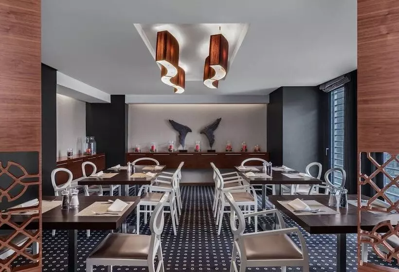 Fotos del hotel Four Points By Sheraton Doha:  24