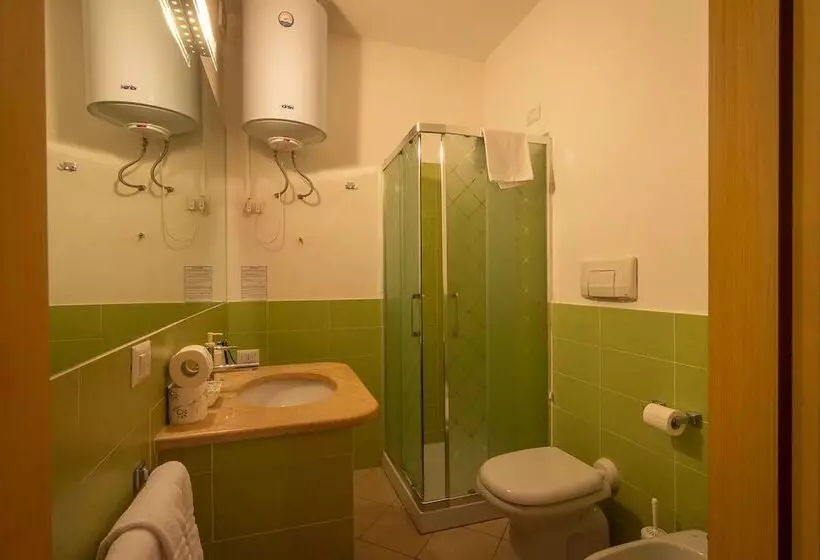 Fotos del hotel Delta Rooms:  2