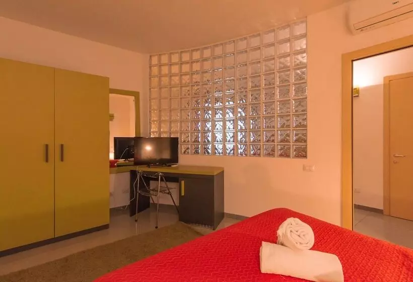 Fotos del hotel Delta Rooms:  13