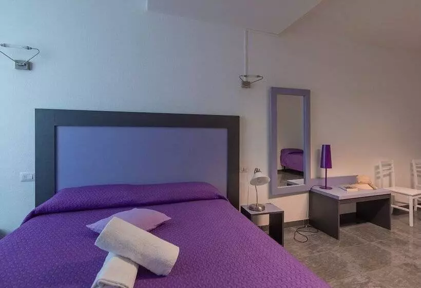 Fotos del hotel Delta Rooms:  5