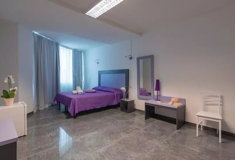 Fotos del hotel Delta Rooms:  3