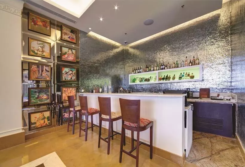 Fotos del hotel Ramada Udaipur Resort & Spa:  5