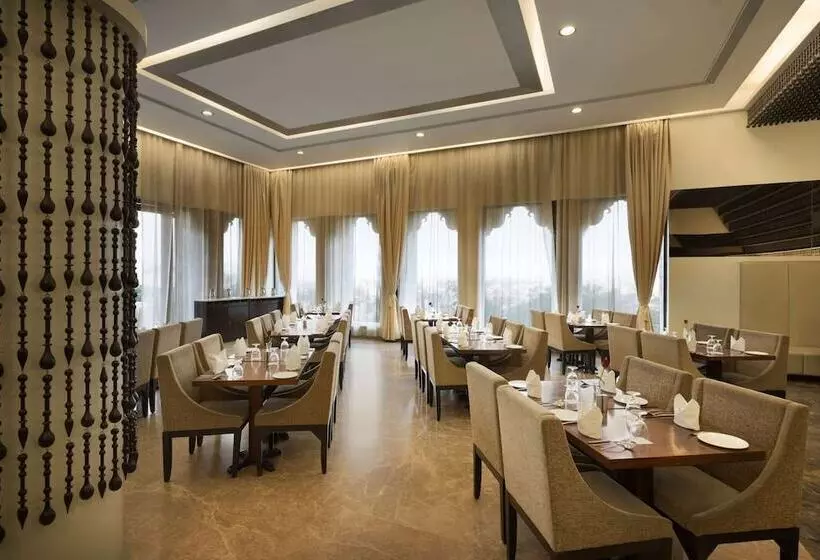 Fotos del hotel Ramada Udaipur Resort & Spa:  10