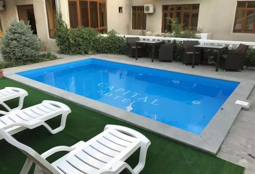 Fotos del hotel Capital:  11