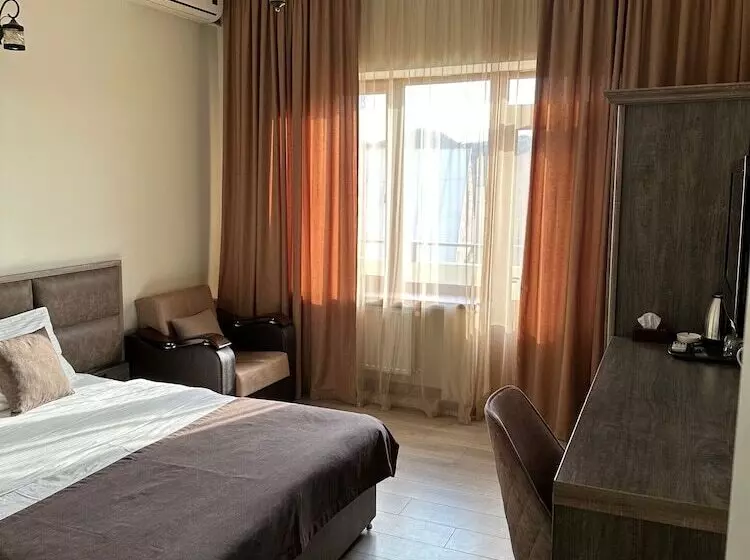 Fotos del hotel Capital:  18