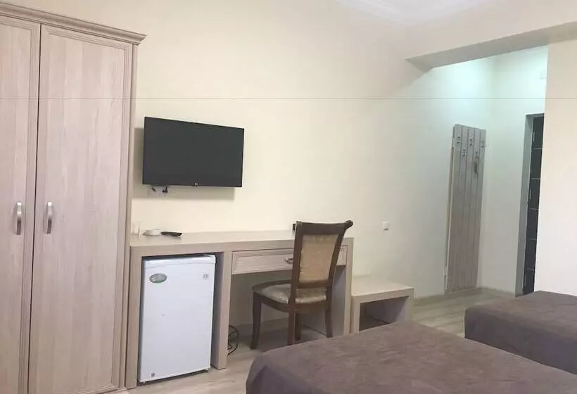 Fotos del hotel Capital:  10