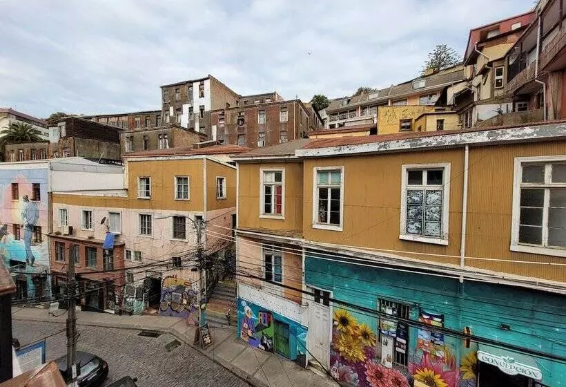 Fotos del hotel Maki Suites Ex  Da Vinci:  8