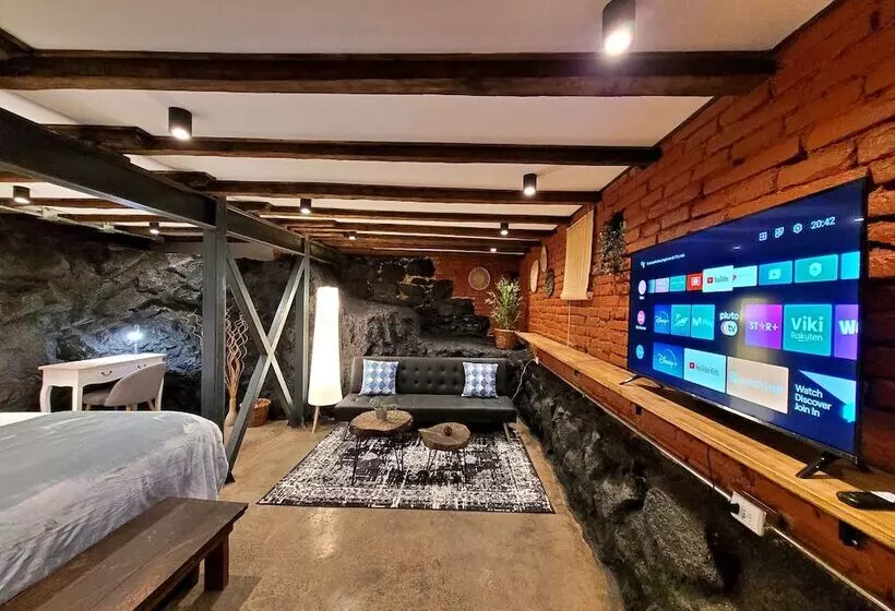 Fotos del hotel Maki Suites Ex  Da Vinci:  2