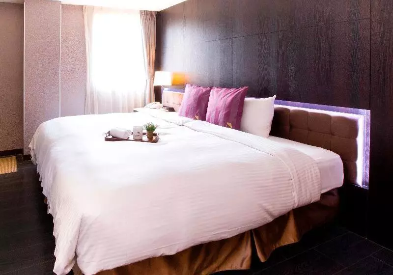 Muzik   Ximen Station Branch