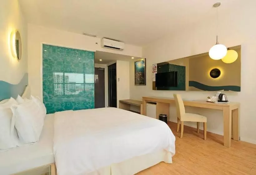 Fotos del hotel Oceania:  22