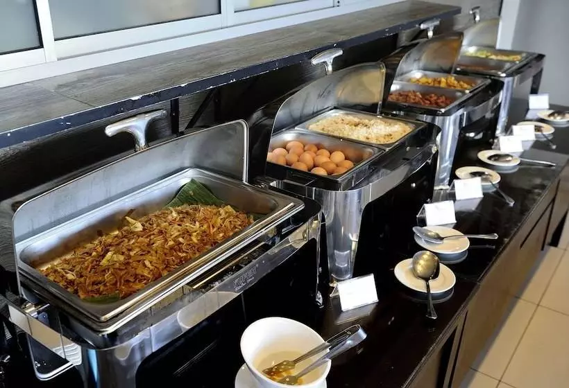 Fotos del hotel Oceania:  7