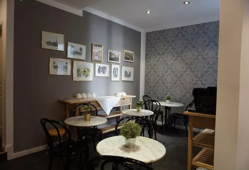 Fotos del hotel Pension Lumes:  2