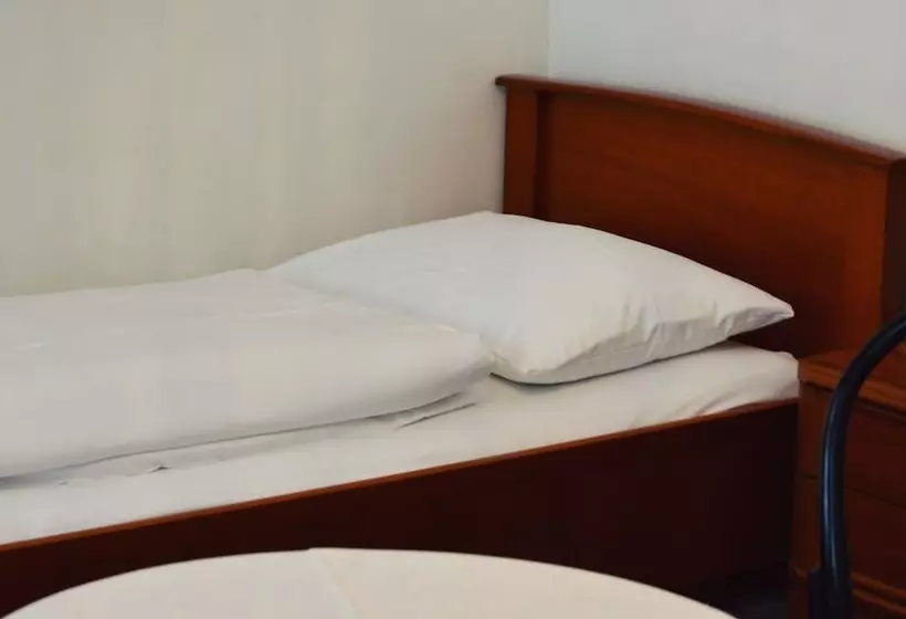 Fotos del hotel Pension Lumes:  14