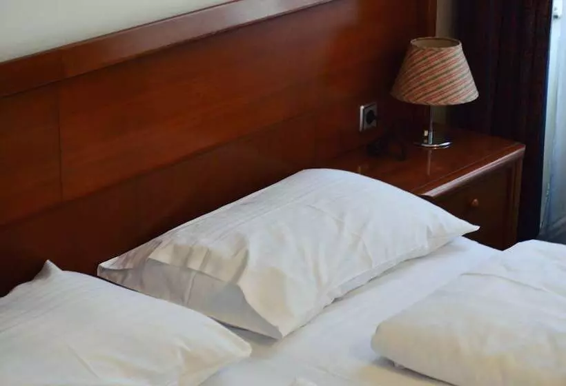 Fotos del hotel Pension Lumes:  11