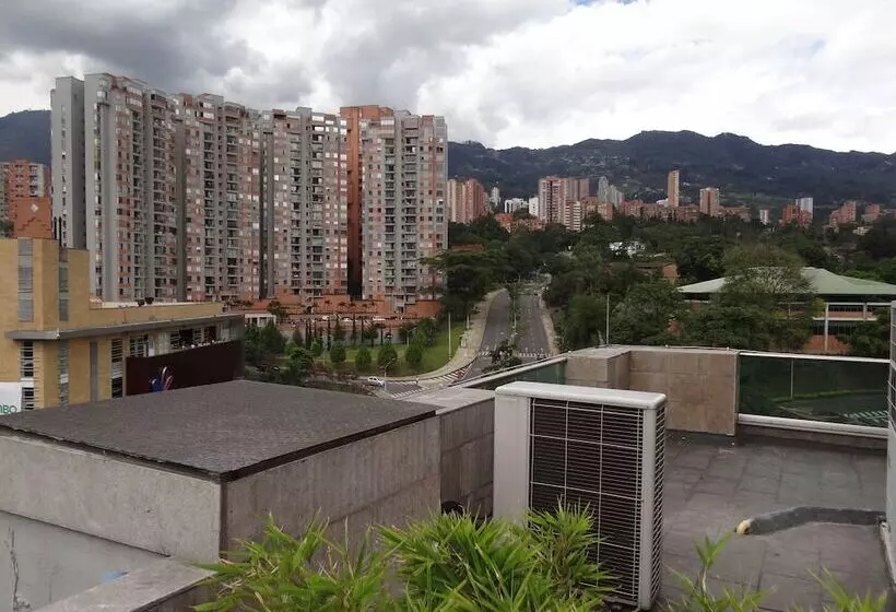 Fotos del hotel Bh El Poblado:  12