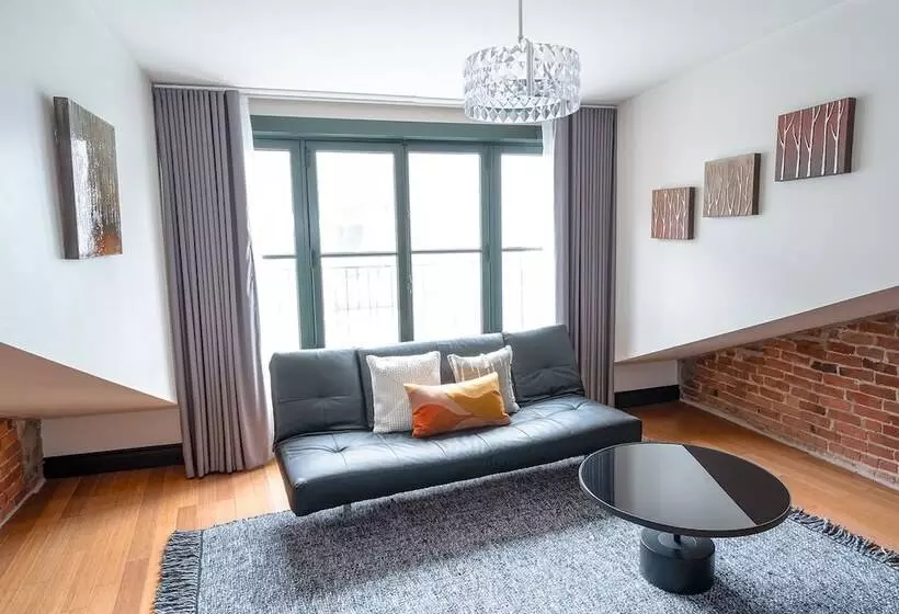 Fotos del hotel Le Petit  Montreal:  21