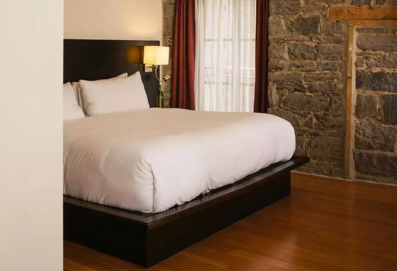 Fotos del hotel Le Petit  Montreal:  5
