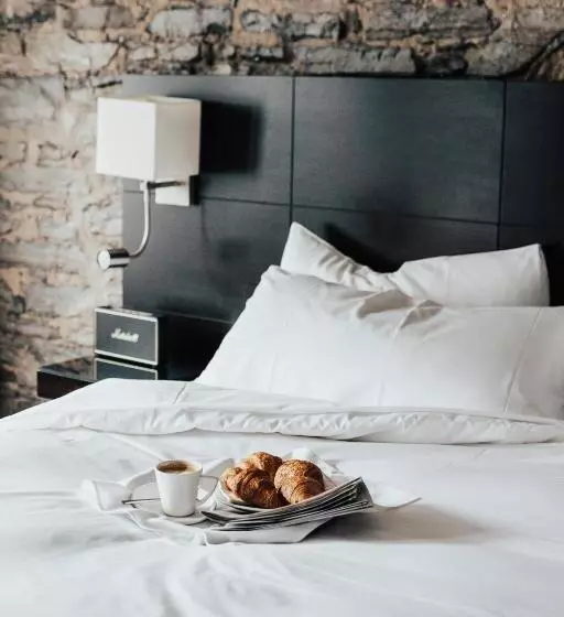 Fotos del hotel Le Petit  Montreal:  25