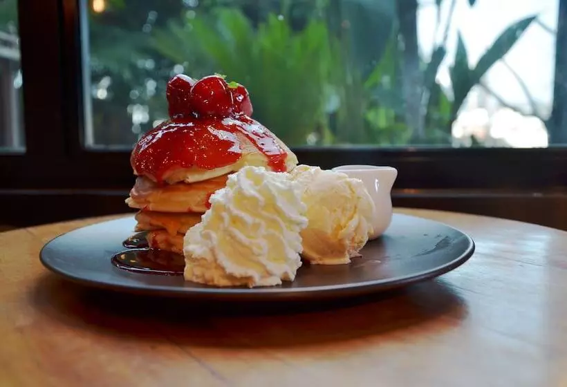 Fotos del hotel Baan Wanglang Riverside, Bangkok:  2