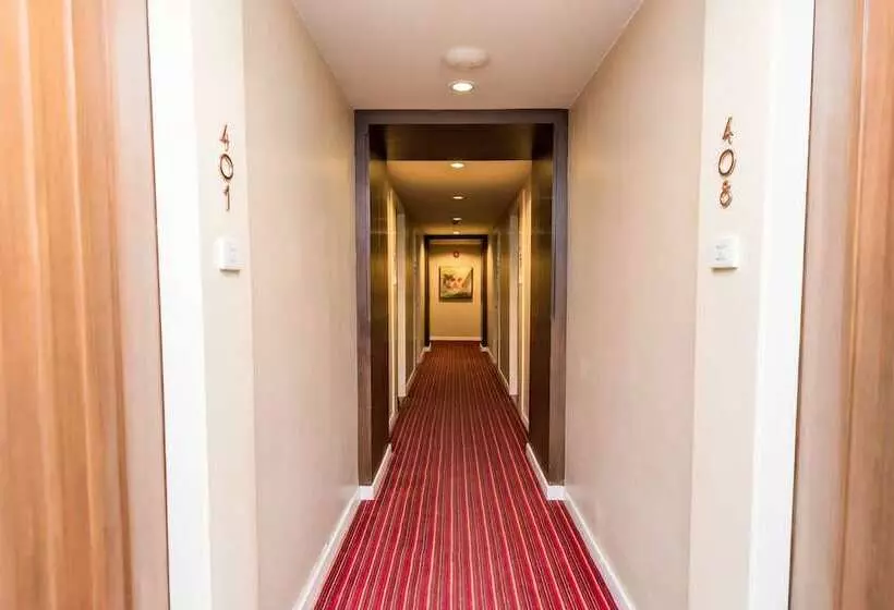 Fotos del hotel Bally Suite Silom:  10