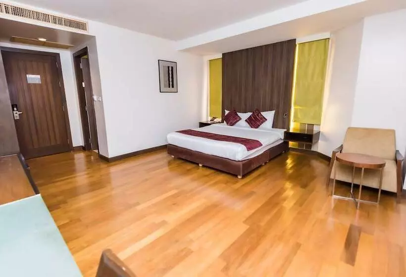 Fotos del hotel Bally Suite Silom:  20