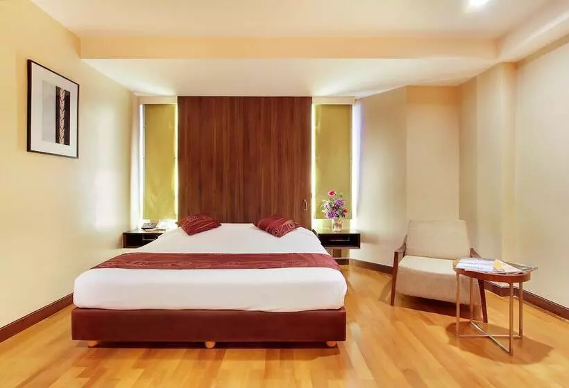 Fotos del hotel Bally Suite Silom:  15