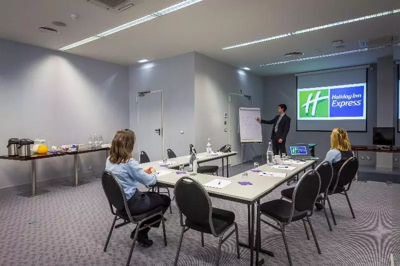 Fotos del hotel Holiday Inn Express Lisboa - Av. Liberdade, An Ihg:  19