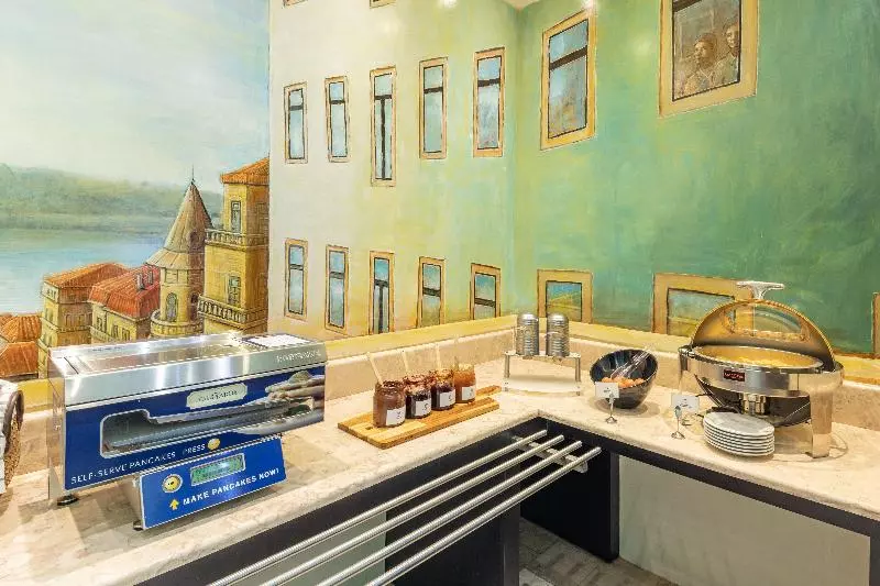 Fotos del hotel Holiday Inn Express Lisboa - Av. Liberdade, An Ihg:  7