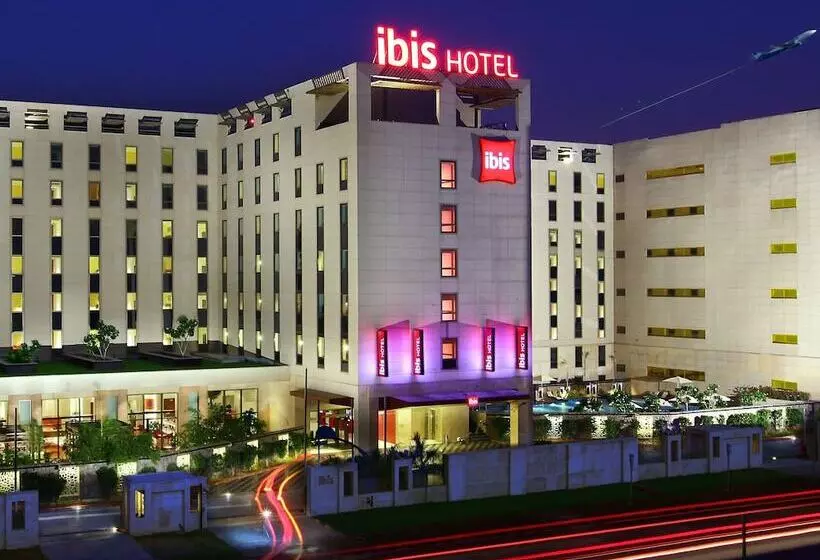 Ibis New Delhi International Airport