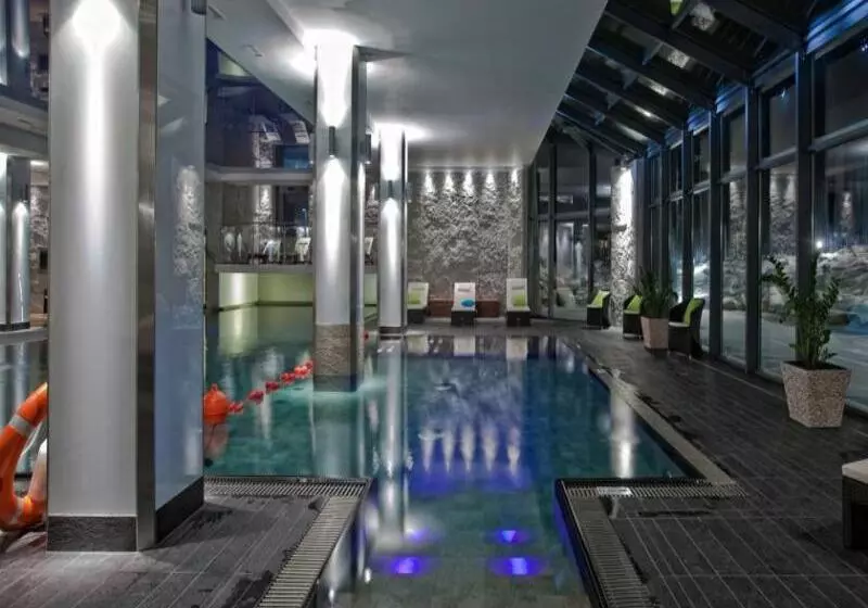 Rezydencja Nosalowy Dwór