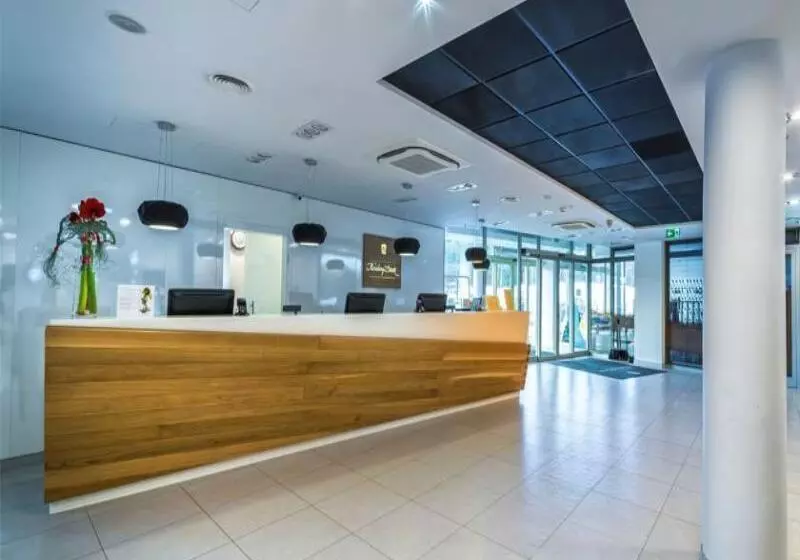 Fotos del hotel Rezydencja Nosalowy Dwór:  3