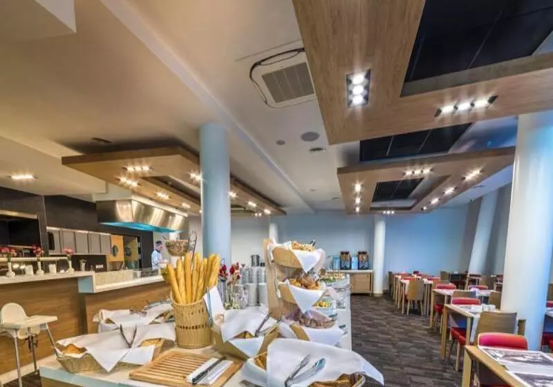 Fotos del hotel Rezydencja Nosalowy Dwór:  5