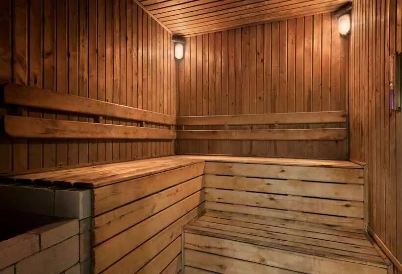 Fotos del hotel Ramada By Wyndham Tashkent:  5