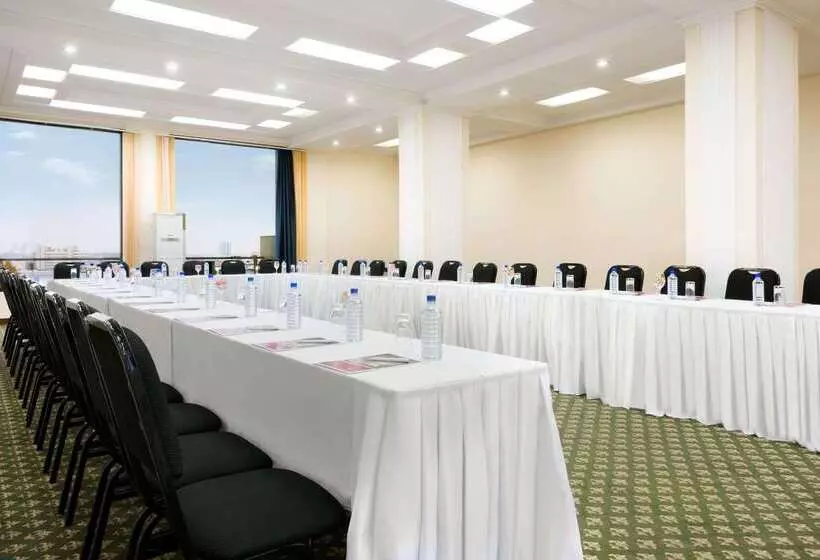 Fotos del hotel Ramada By Wyndham Tashkent:  15